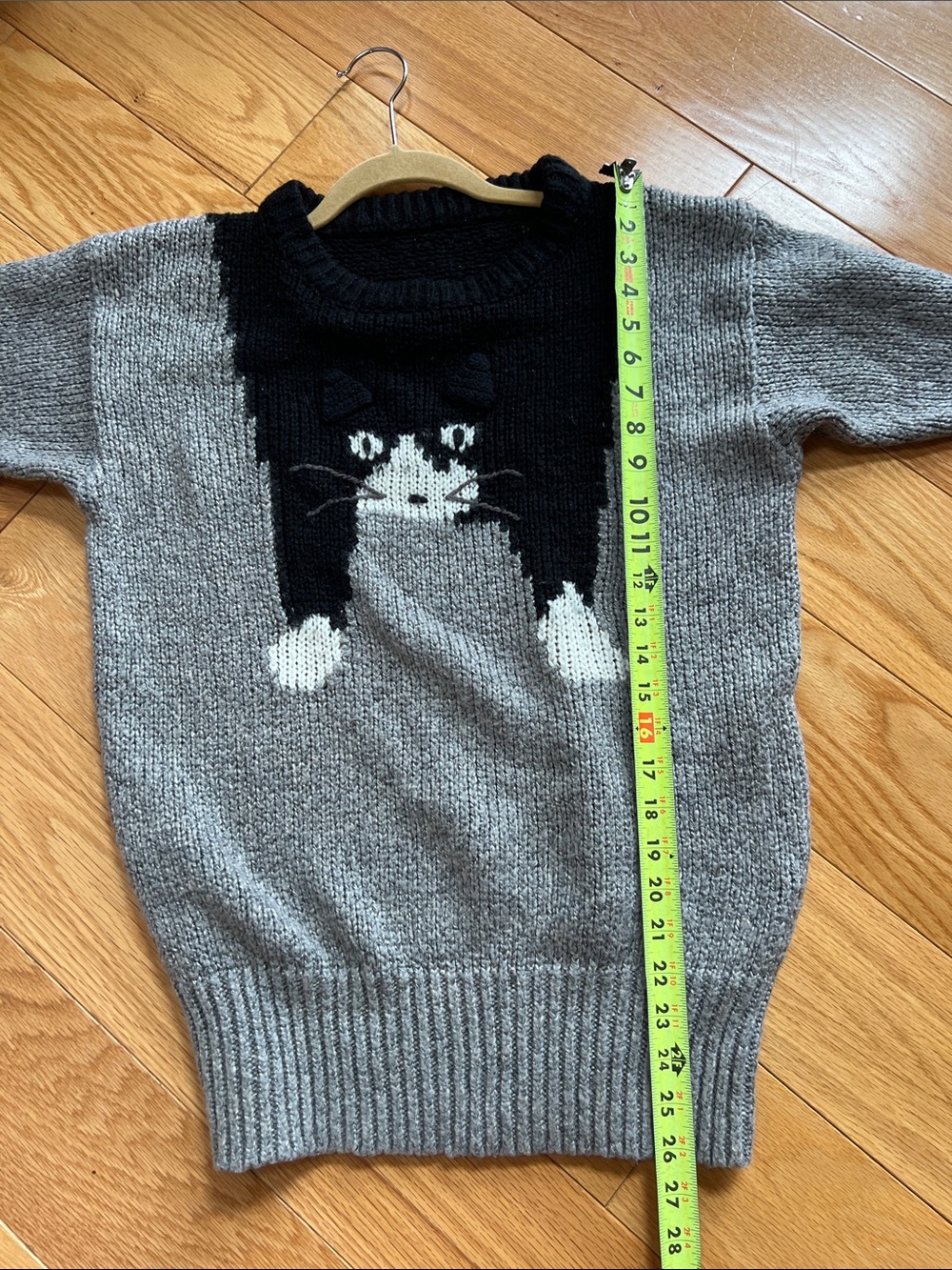 Cat Intarsia Knit Sweater vintage style front and back cat design - Picture 5 of 5